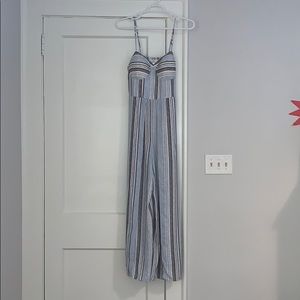 Xhilaration jumpsuit